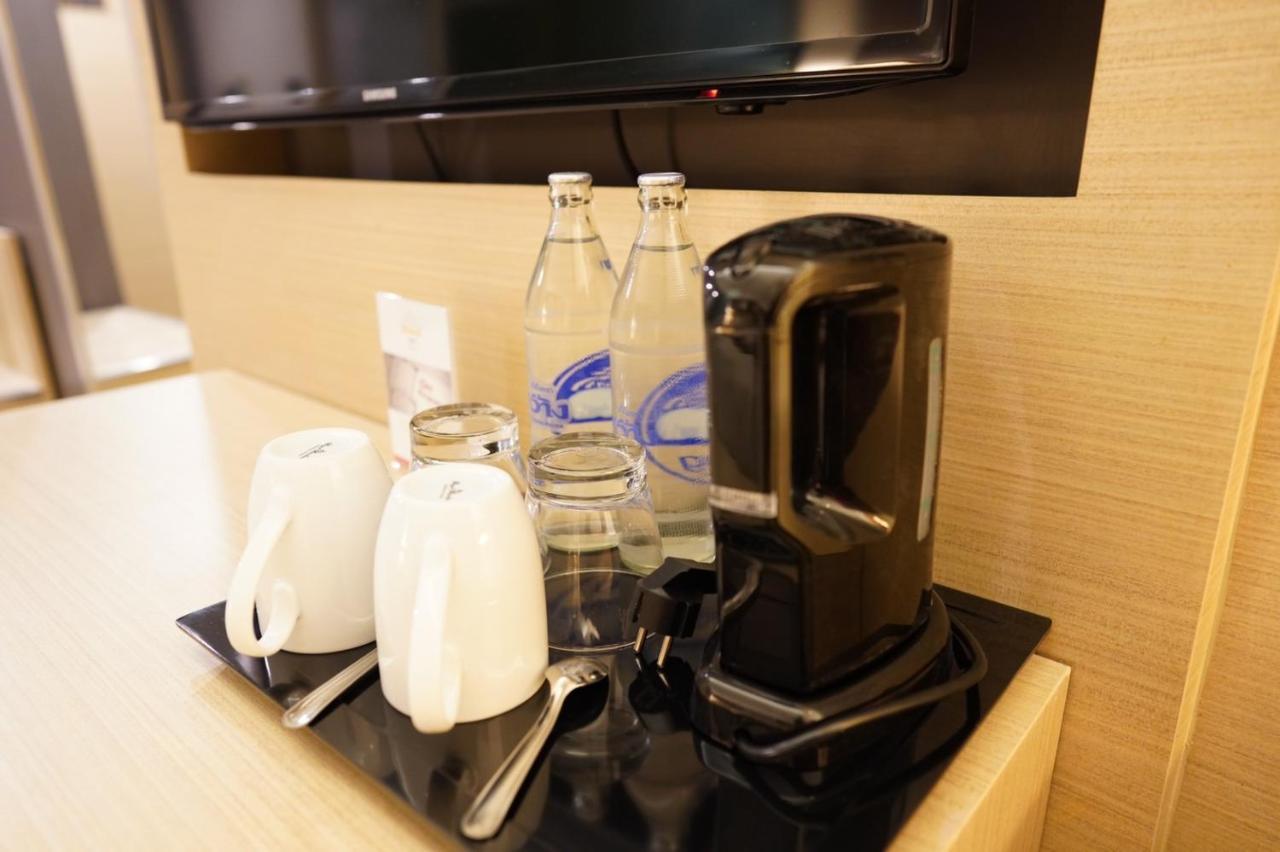 娜娜爱入住酒店 曼谷 外观 照片